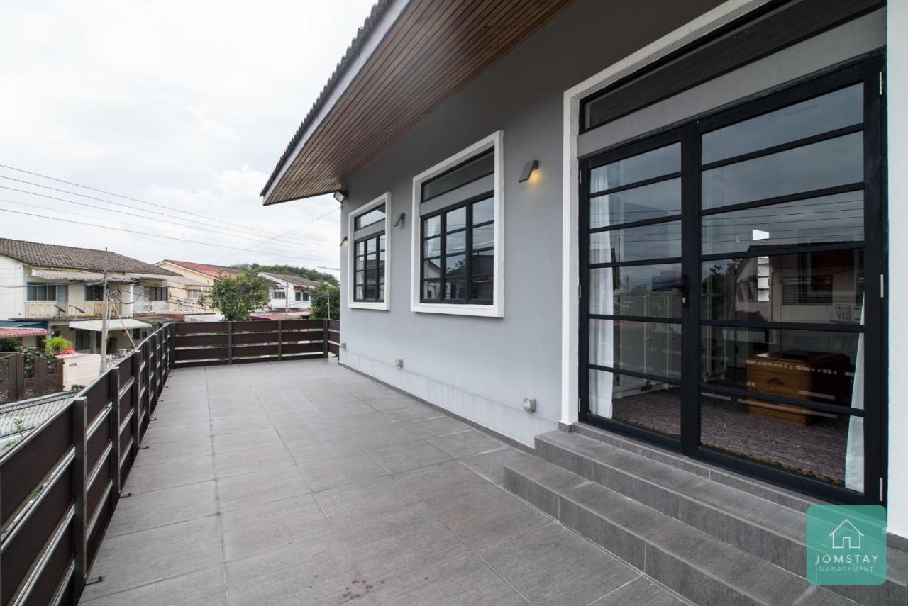 Jomstay Mayhaven Villa Ipoh Buitenkant foto